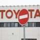 Toyota закрывает завод в России
